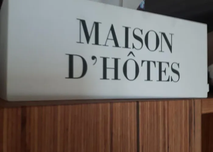 Les Volets Bleus Alsace Vosges Nocleg ze śniadaniem Urbès